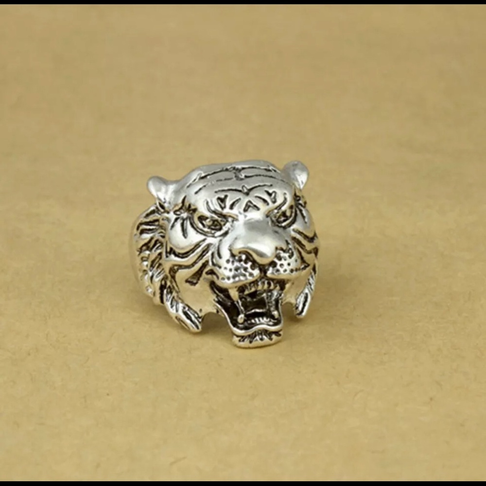 New Men’s Stainless Steele Tiger 🐅 Ring - Picture 6 of 8